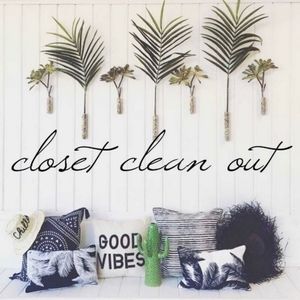 🌿 Closet Clean Out - Free Gift With Every Purchase - Make Me An Offer 🌿